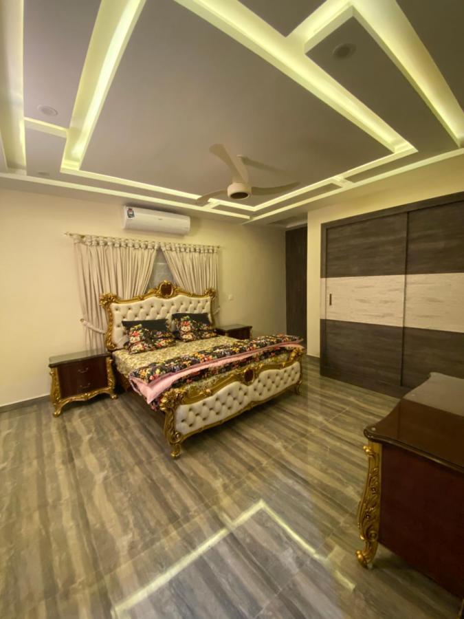 Continental Boutique House Bed & Breakfast Islamabad Bagian luar foto