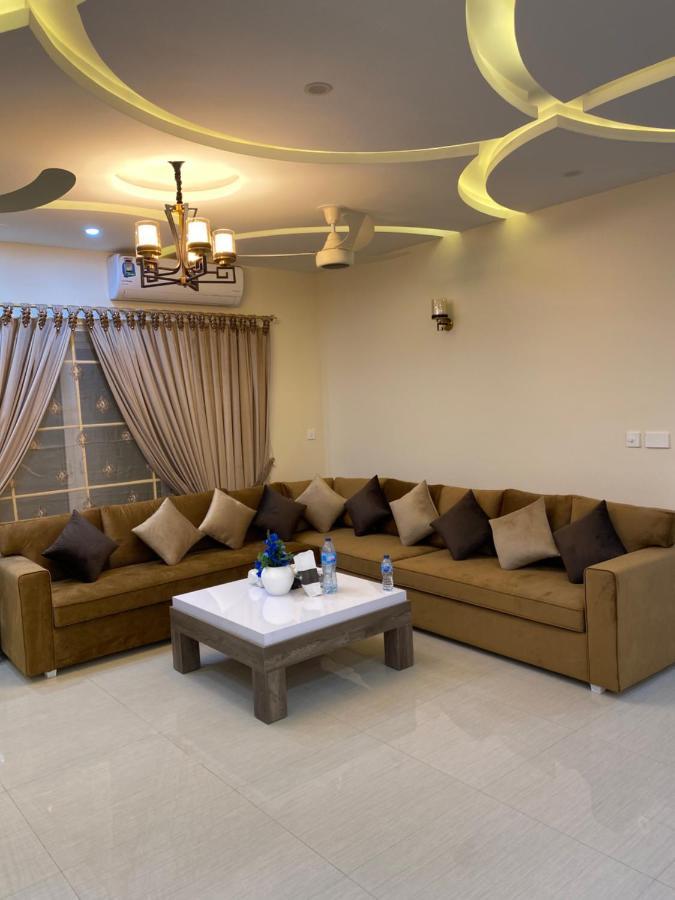 Continental Boutique House Bed & Breakfast Islamabad Bagian luar foto