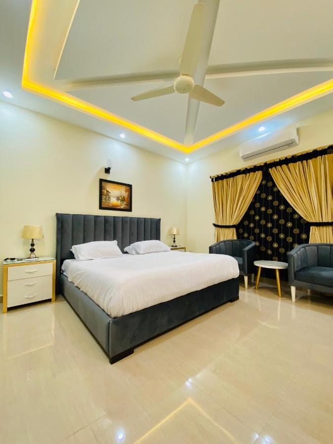 Continental Boutique House Bed & Breakfast Islamabad Bagian luar foto