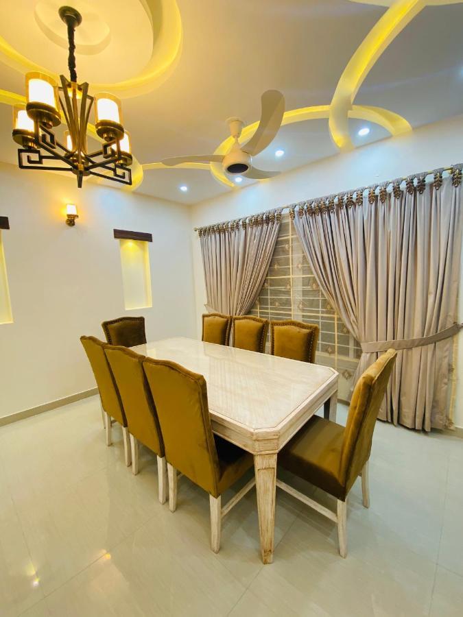 Continental Boutique House Bed & Breakfast Islamabad Bagian luar foto