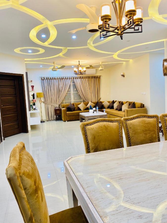 Continental Boutique House Bed & Breakfast Islamabad Bagian luar foto